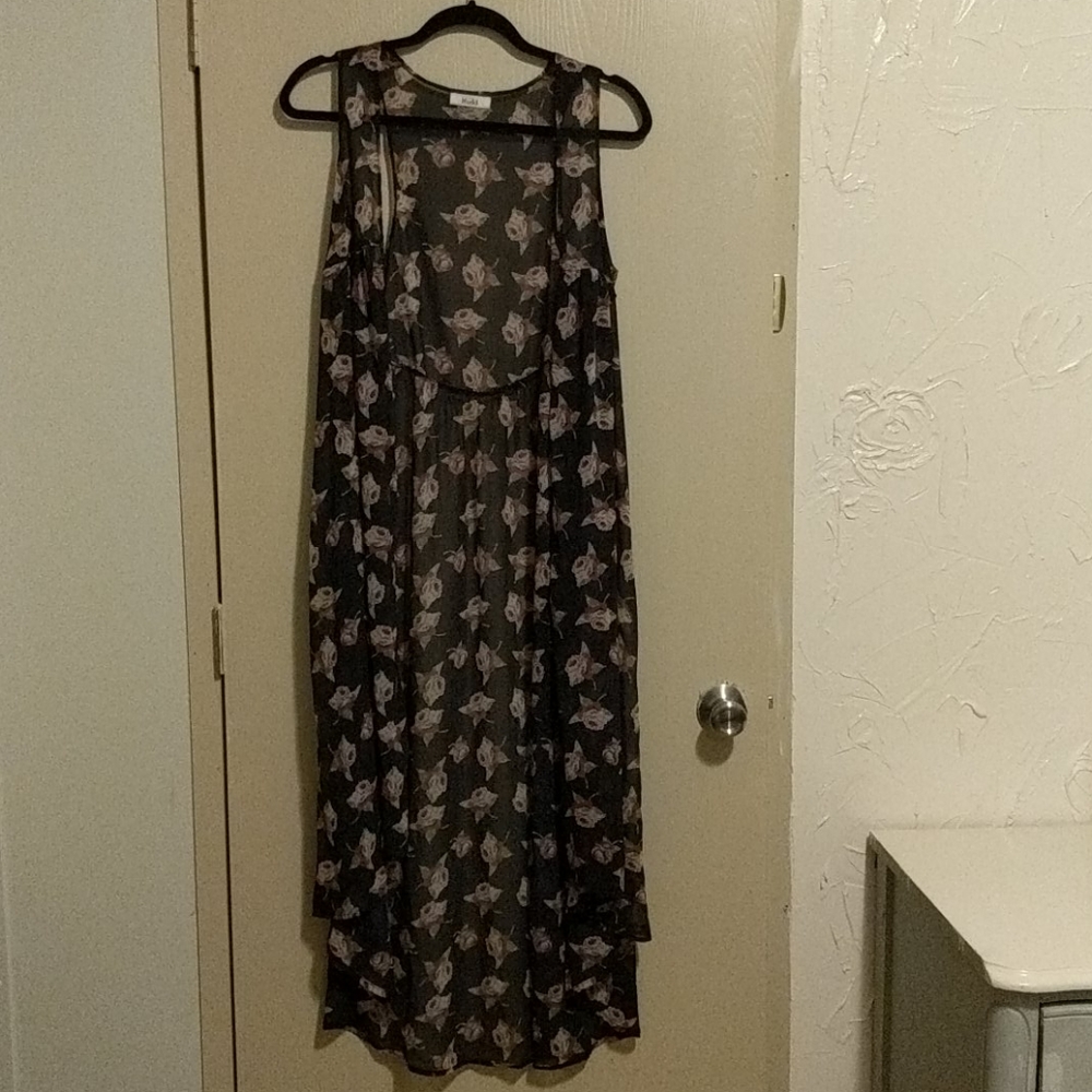 SUPER CUTE Floral Long Vest